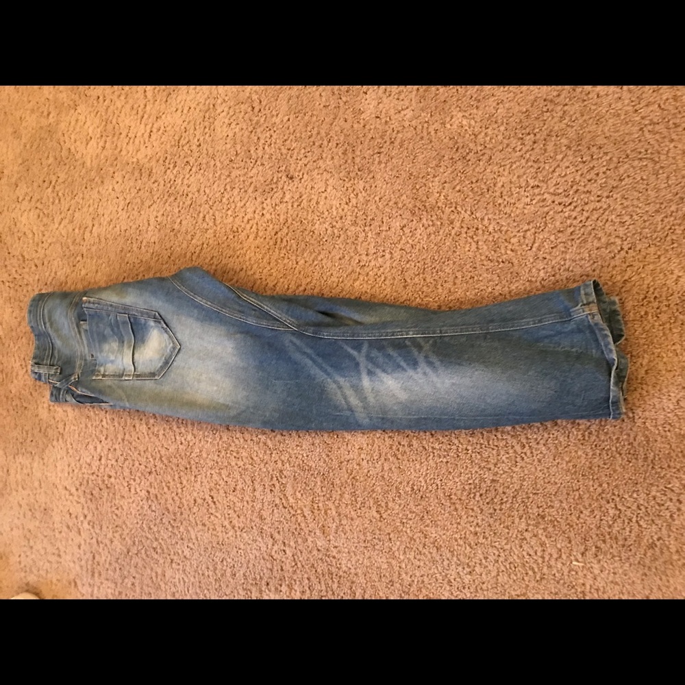 Zara Loose Cut Jeans